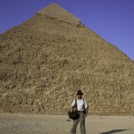Leo took one of me+pyramid to repay the favor